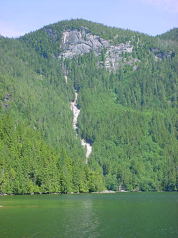 Rockslide in Kwatsi Bay